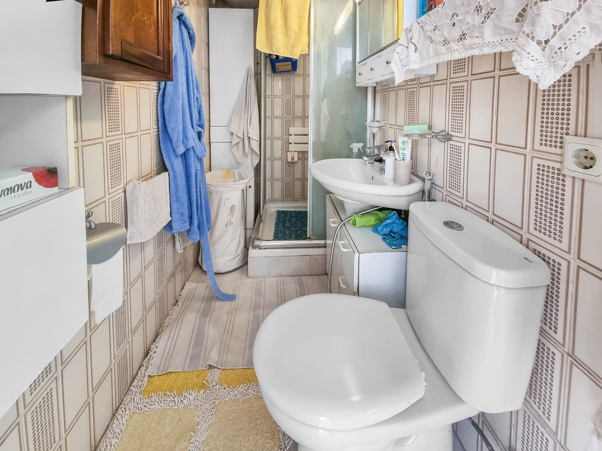 2 Bed, 2 Bath, HouseFor Sale, La Duquesa, Malaga 2 Bed, 2 Bath, HouseFor Sale, La Duquesa, Malaga