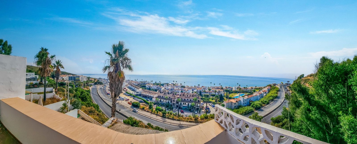 2 Bed, 2 Bath, HouseFor Sale, La Duquesa, Malaga 2 Bed, 2 Bath, HouseFor Sale, La Duquesa, Malaga