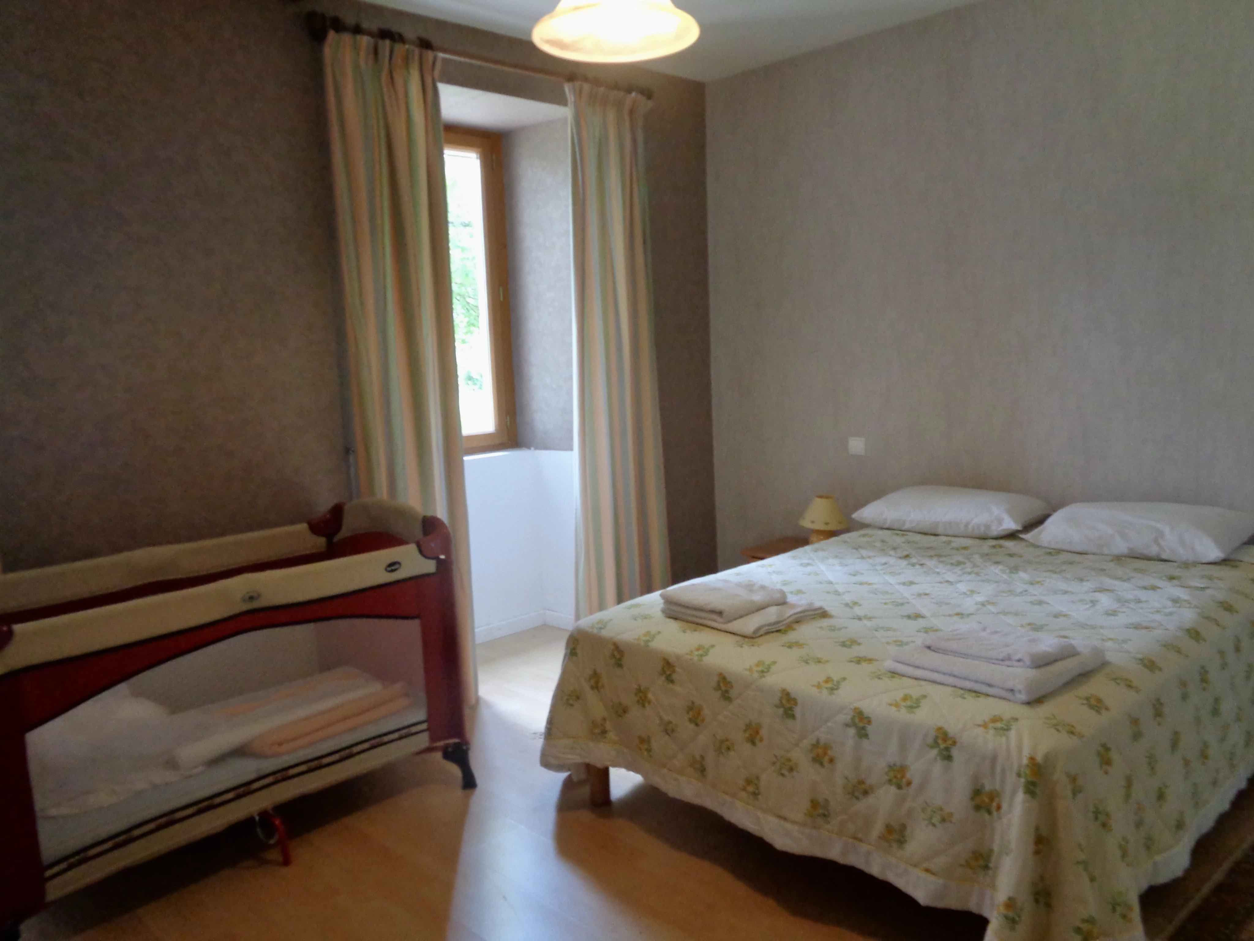 6 Bed, 1 Bath, HouseFor Sale, Saint-Quentin-Du-Dropt, Lot-et-Garonne, Aquitaine, 47330