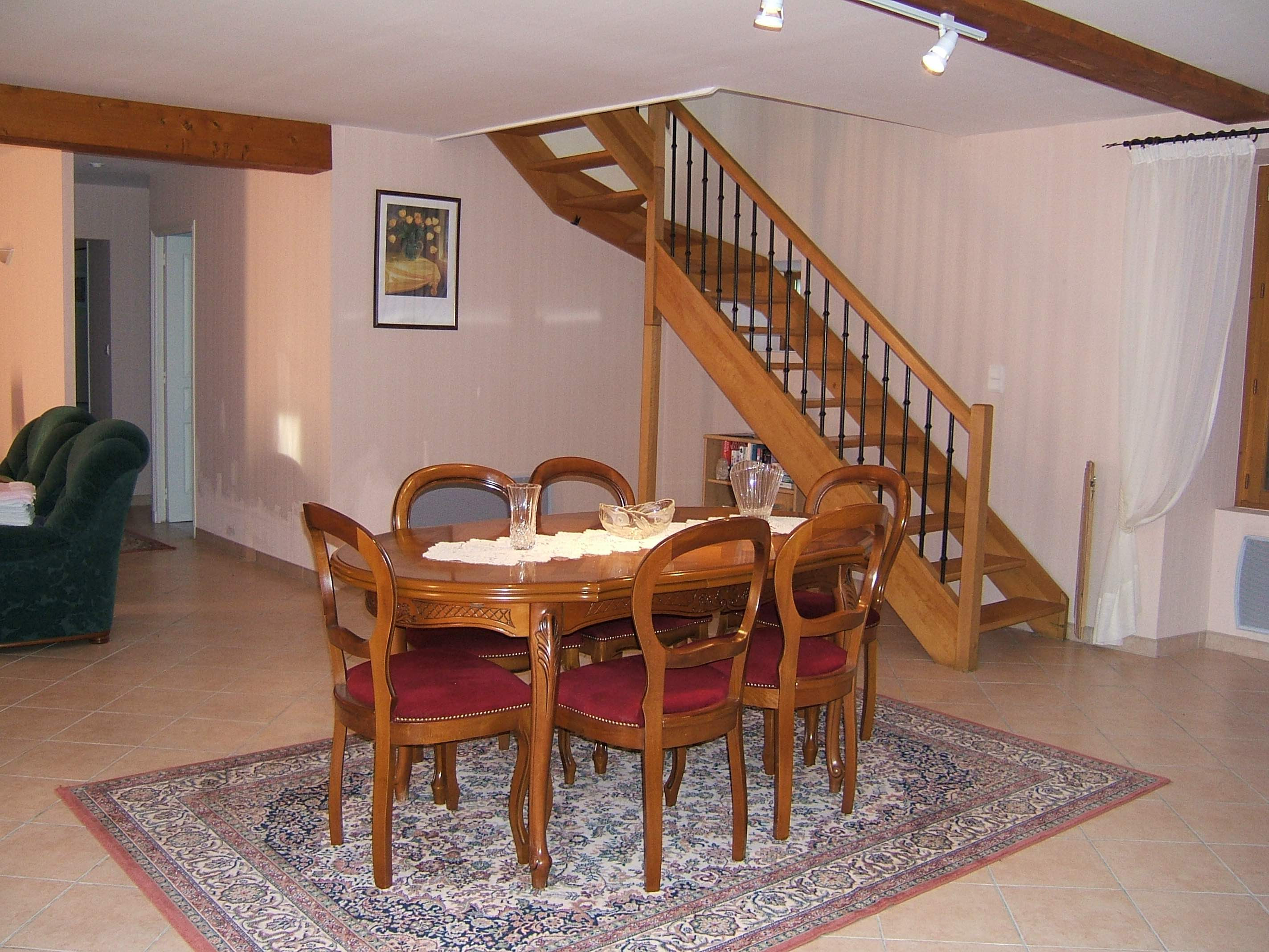 6 Bed, 1 Bath, HouseFor Sale, Saint-Quentin-Du-Dropt, Lot-et-Garonne, Aquitaine, 47330