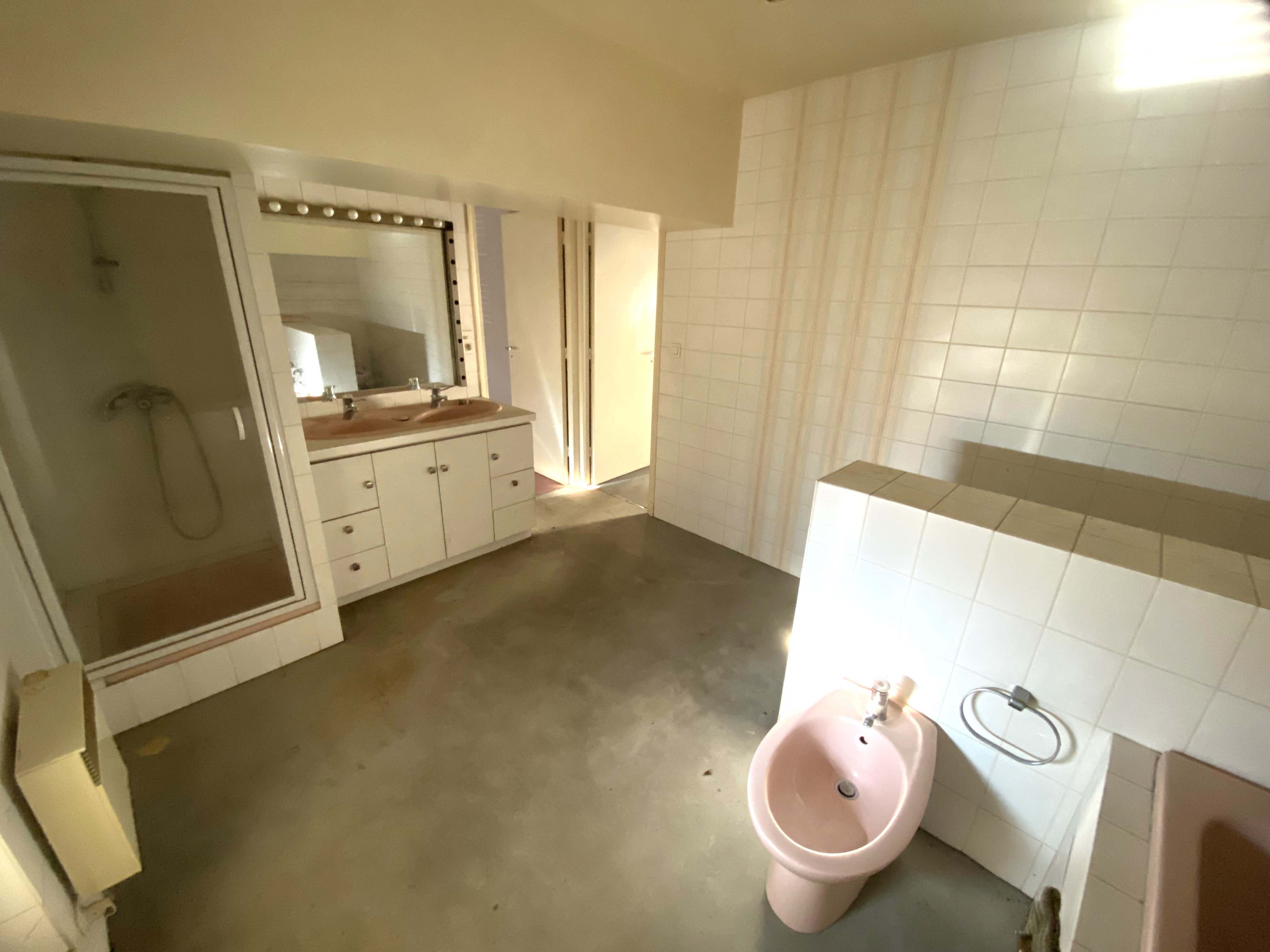 2 Bed, 1 Bath, HouseFor Sale, Saint-cyprien, Dordogne, Aquitaine, 24220