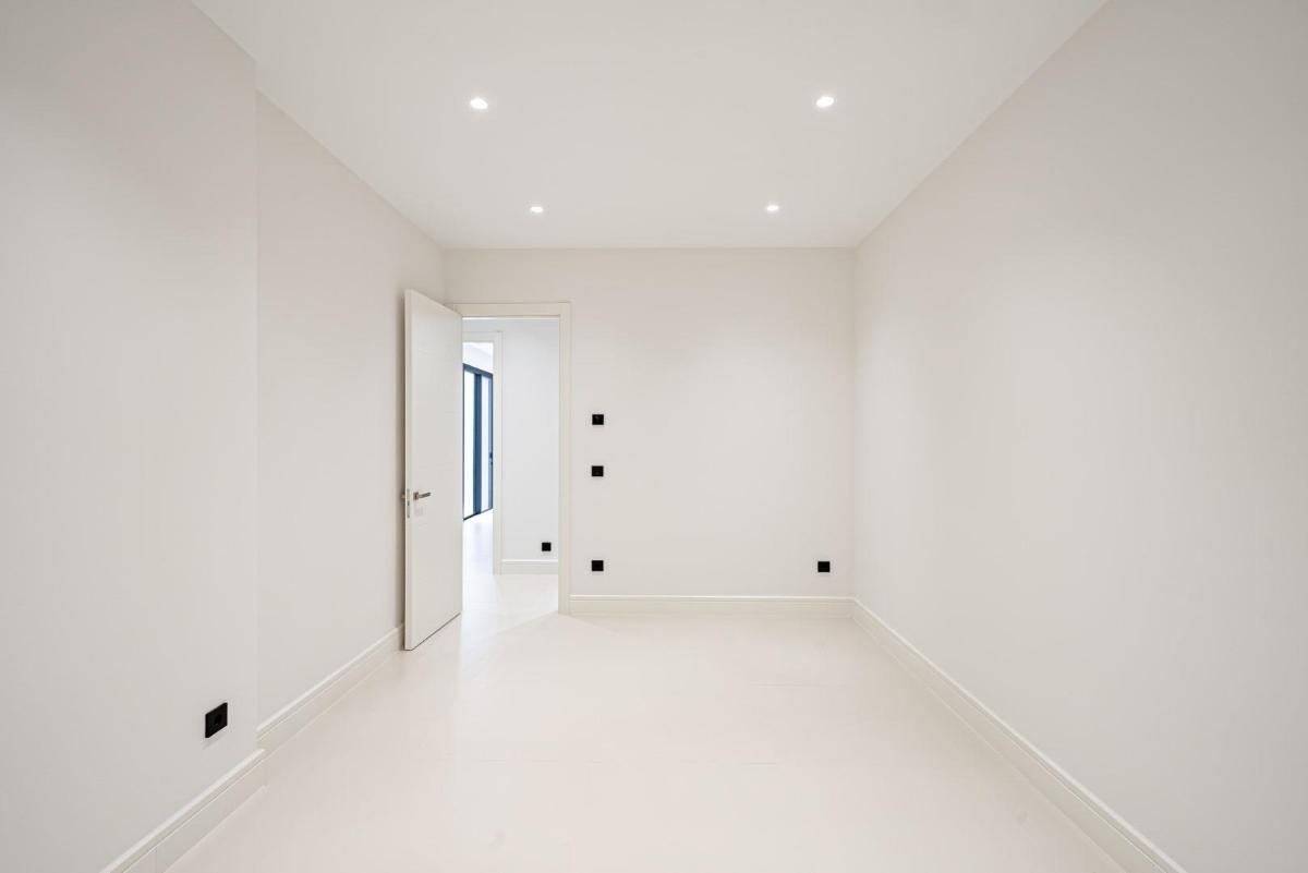 4 Bed, 5 Bath, HouseFor Sale, Marbella, Costa del Sol