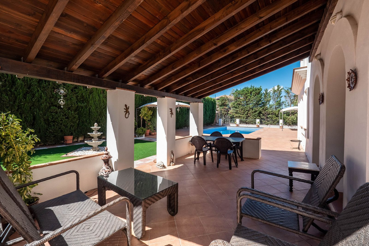 Alhaurin el Grande, Malaga, 4 Bedrooms Bedrooms, ,3 BathroomsBathrooms,For Sale,R4657555