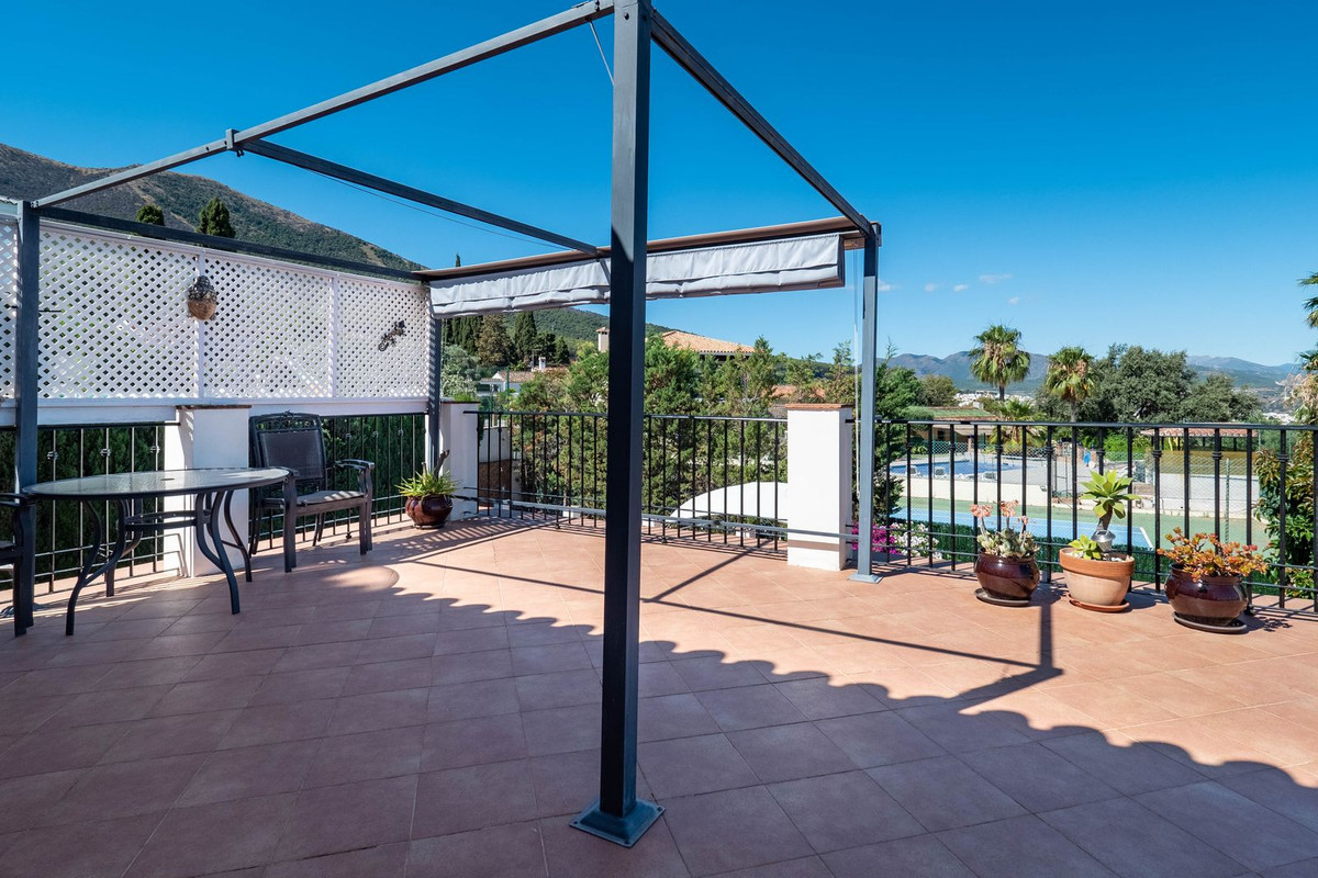 Alhaurin el Grande, Malaga, 4 Bedrooms Bedrooms, ,3 BathroomsBathrooms,For Sale,R4657555