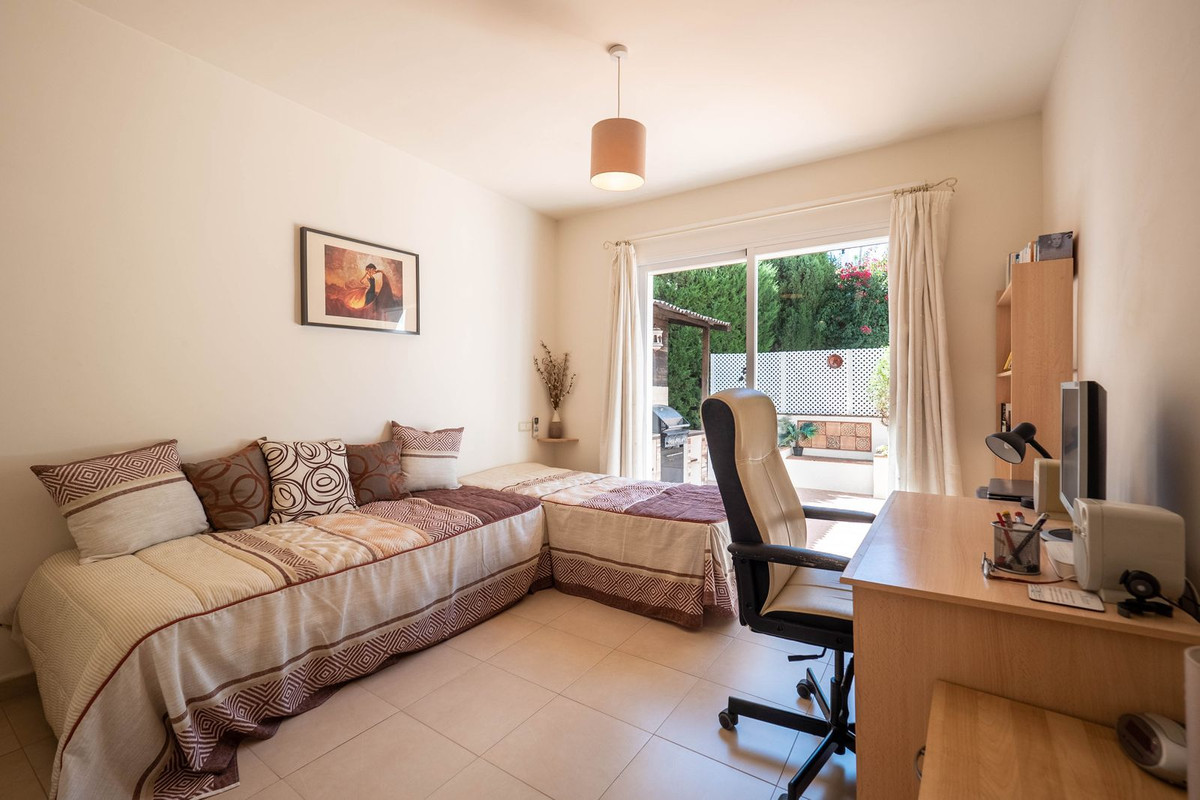 Alhaurin el Grande, Malaga, 4 Bedrooms Bedrooms, ,3 BathroomsBathrooms,For Sale,R4657555