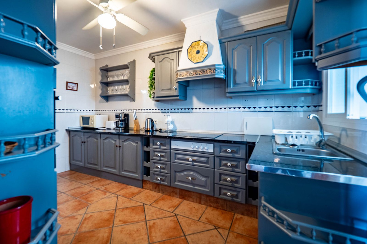 Alhaurin el Grande, Malaga, 3 Bedrooms Bedrooms, ,2 BathroomsBathrooms,For Sale,R4890976