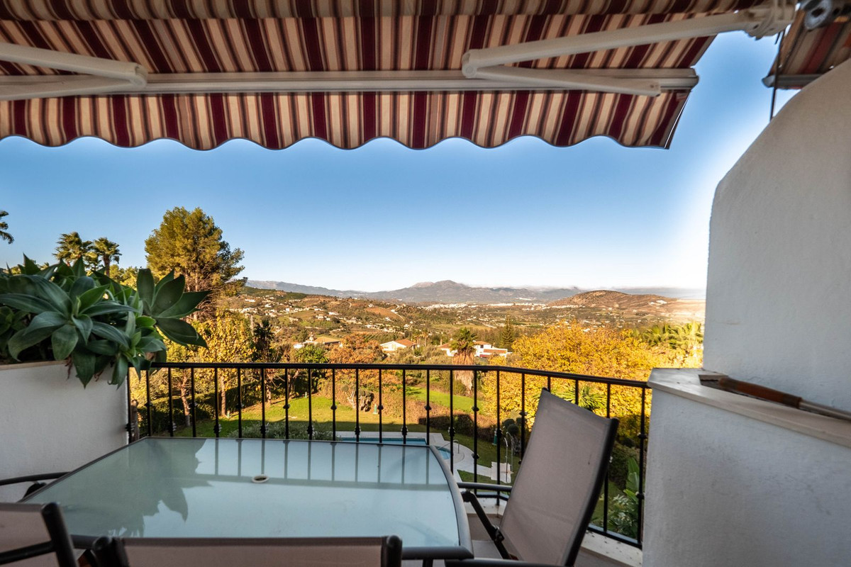 Alhaurin el Grande, Malaga, 3 Bedrooms Bedrooms, ,2 BathroomsBathrooms,For Sale,R4890976