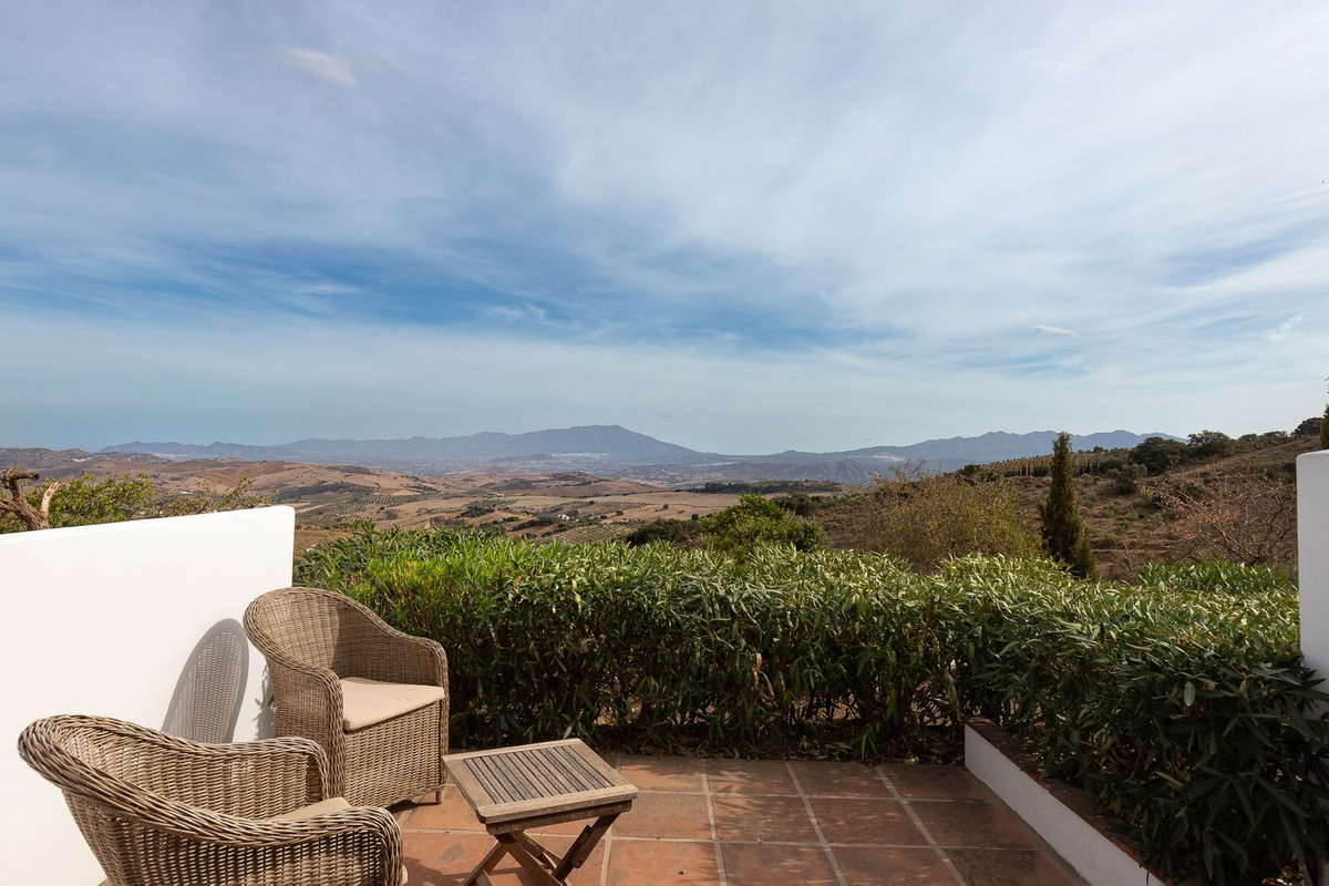 6 Bed, 6 Bath, HouseFor Sale, Casarabonela, Malaga