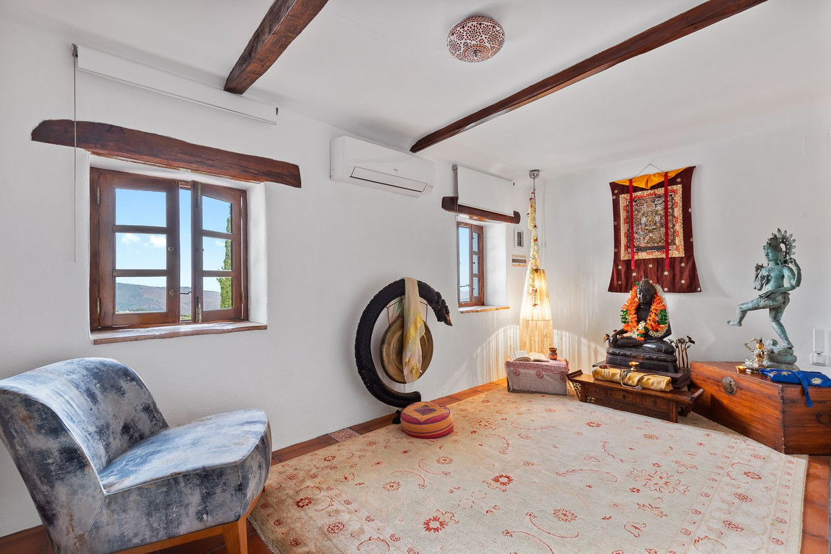 6 Bed, 6 Bath, HouseFor Sale, Casarabonela, Malaga