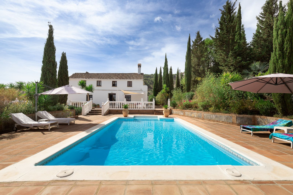 6 Bed, 6 Bath, HouseFor Sale, Casarabonela, Malaga