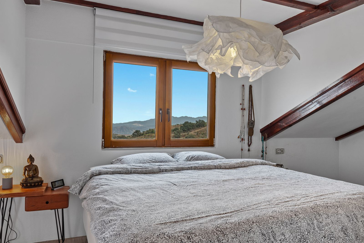 6 Bed, 6 Bath, HouseFor Sale, Casarabonela, Malaga