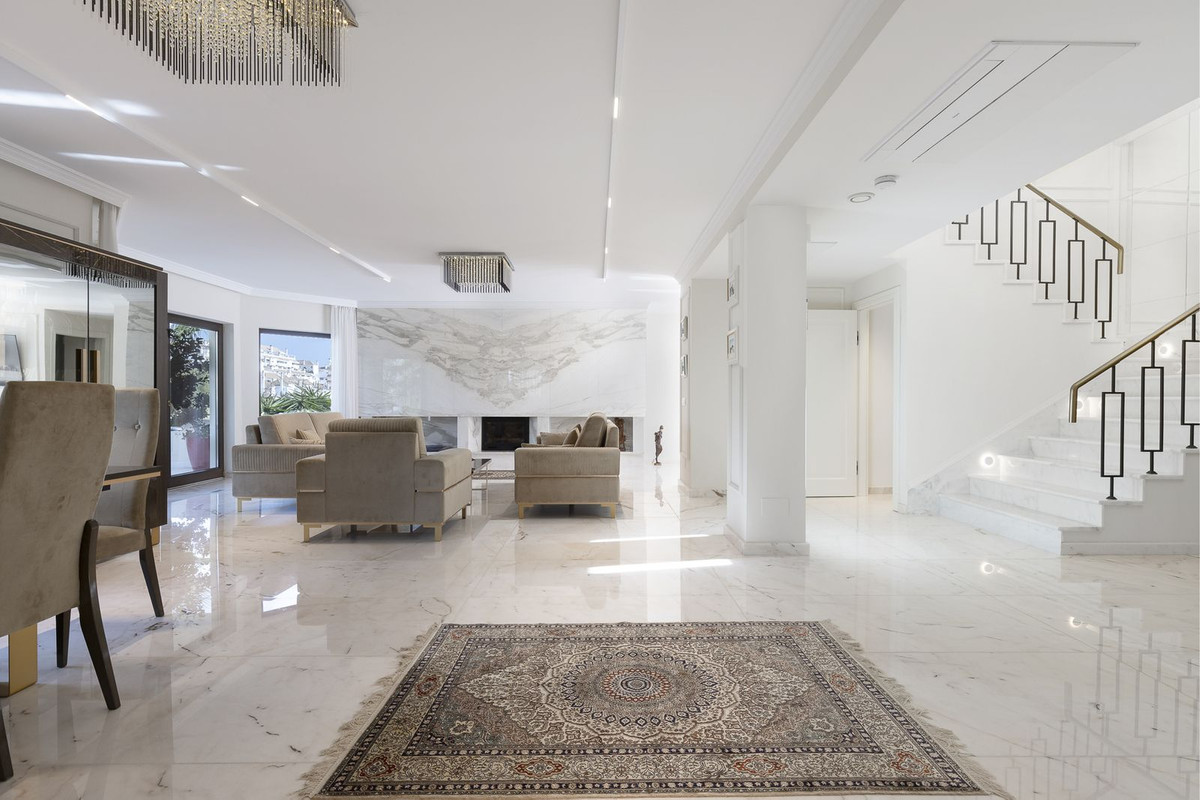 6 Bed, 4 Bath, HouseFor Sale, Mijas Golf, Malaga