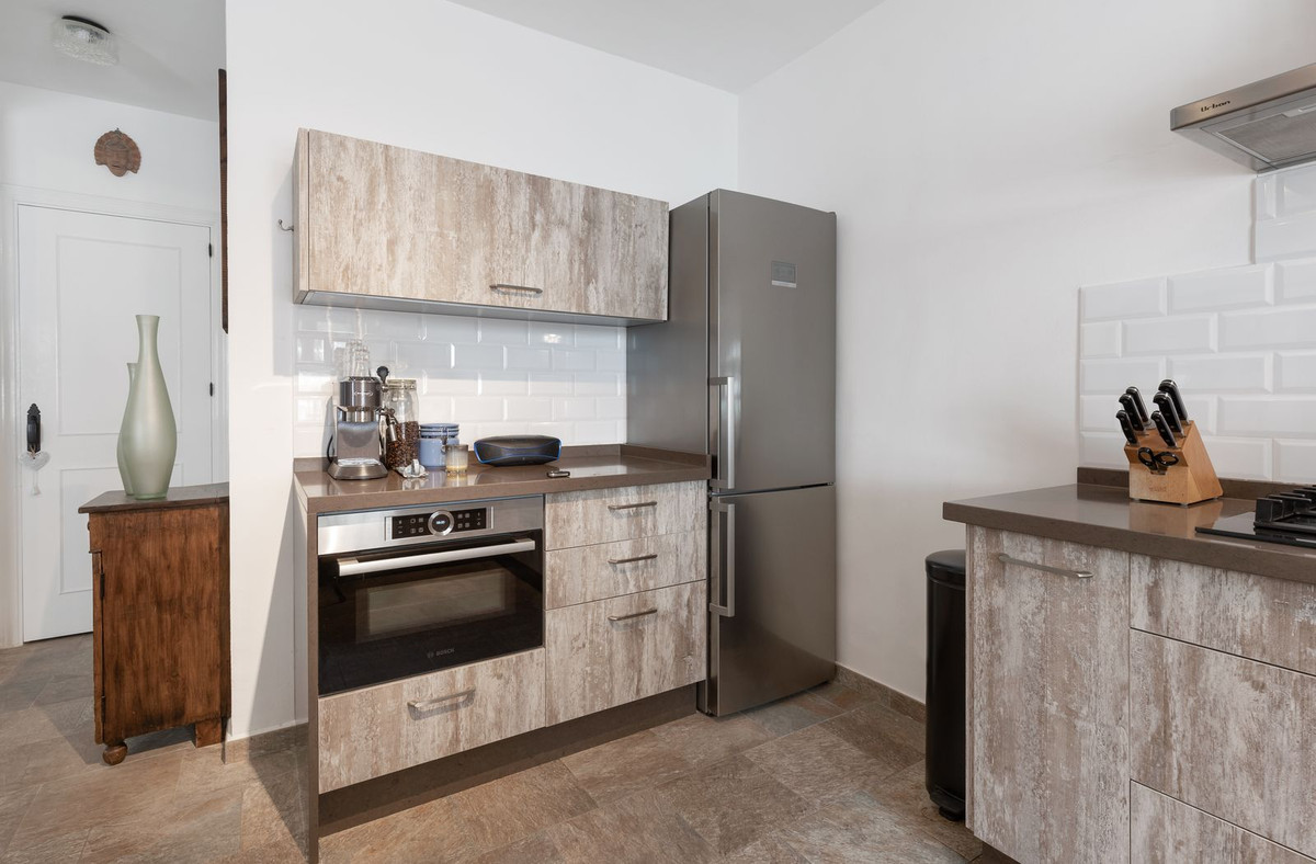 3 Bed, 2 Bath, HouseFor Sale, Álora, Malaga