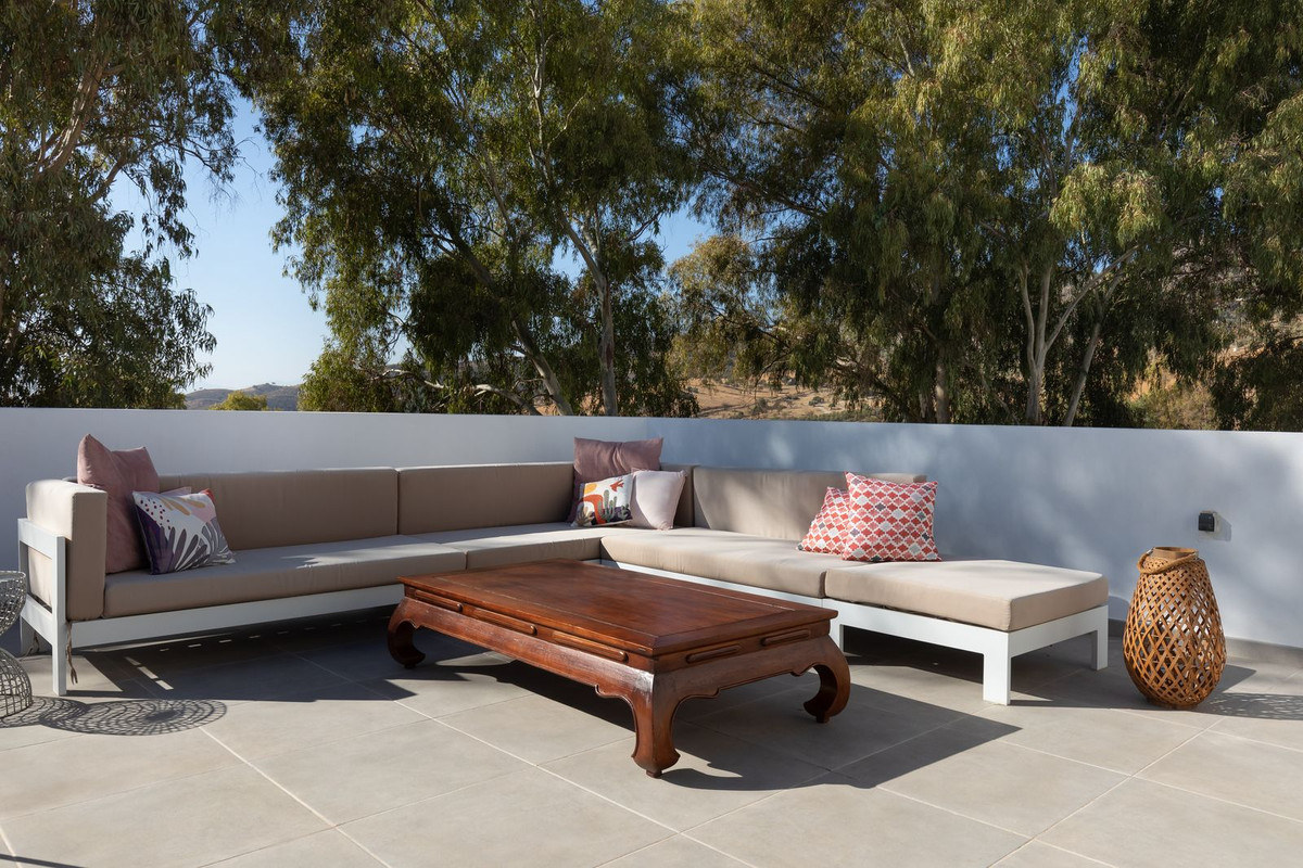 3 Bed, 2 Bath, HouseFor Sale, Álora, Malaga