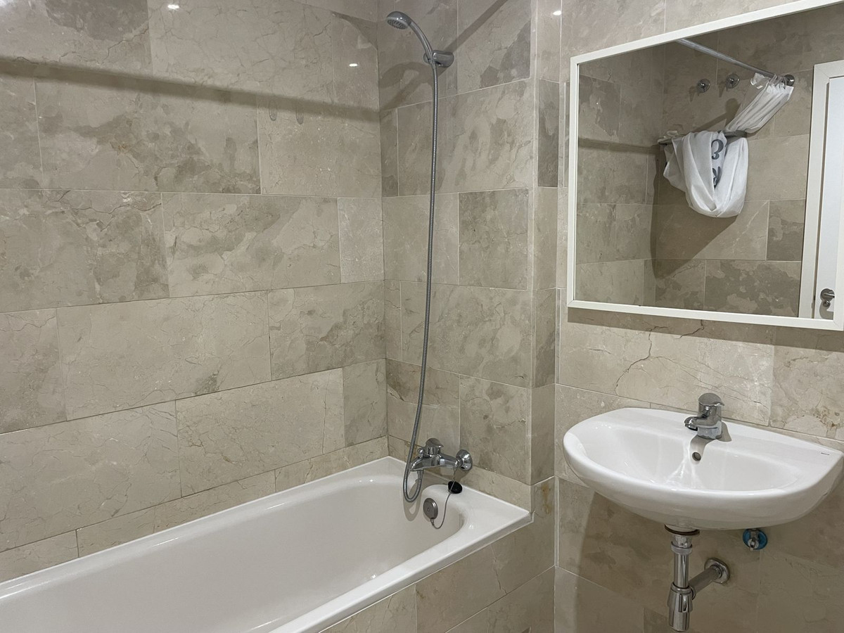 2 Bed, 2 Bath, ApartmentFor Sale, Manilva, Malaga