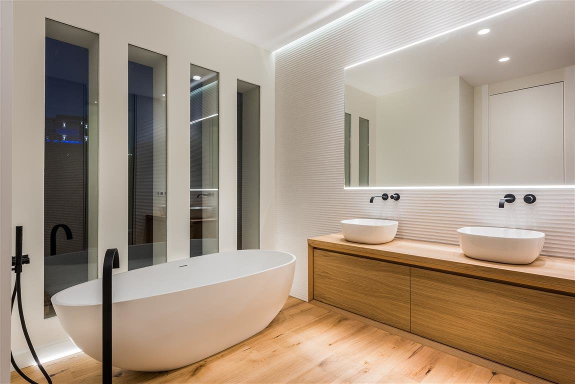 5 Bed, 5 Bath, HouseFor Sale, Benahavis, Malaga