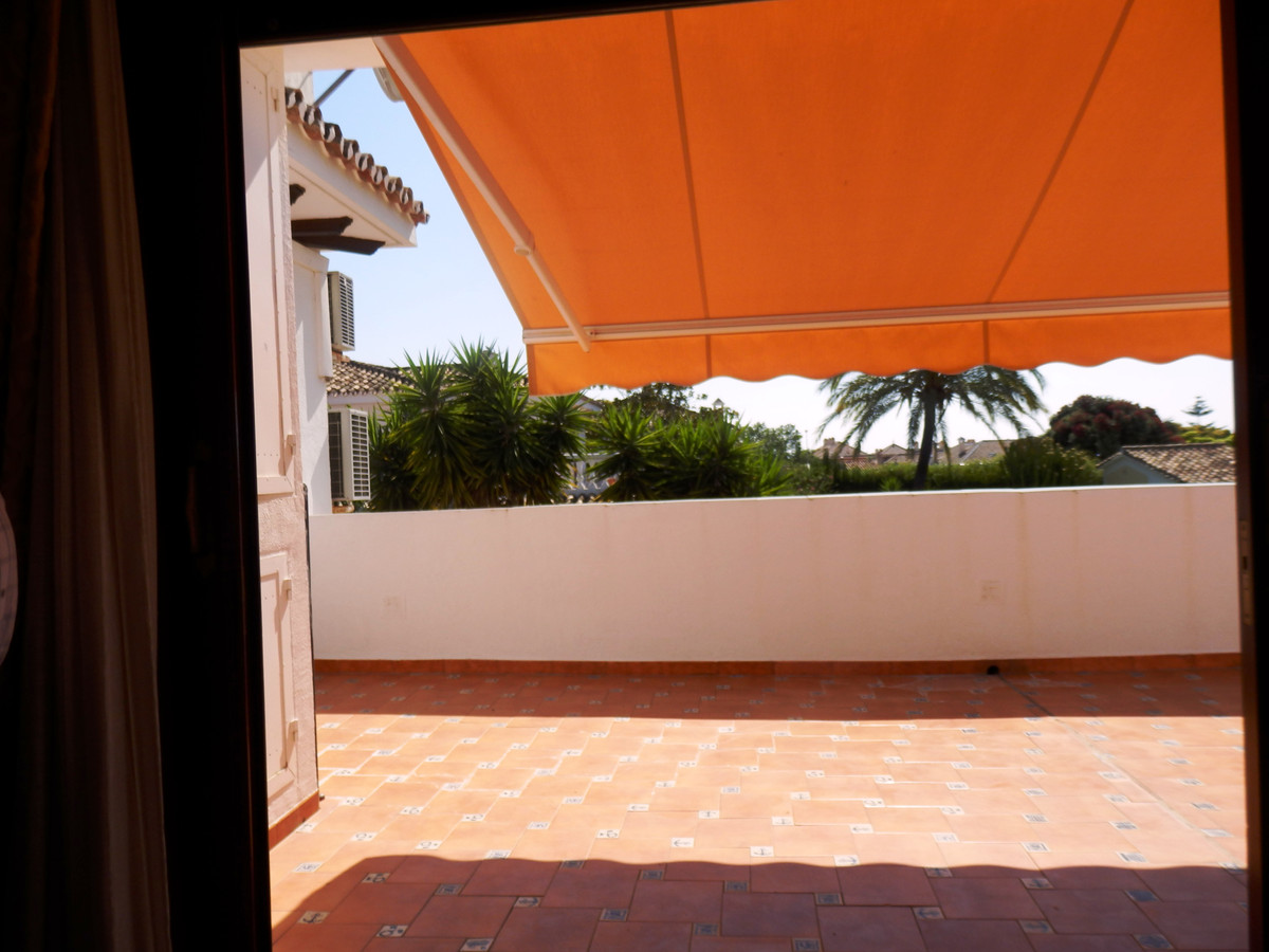 4 Bed, 3 Bath, HouseFor Sale, Guadalmina Alta, Malaga