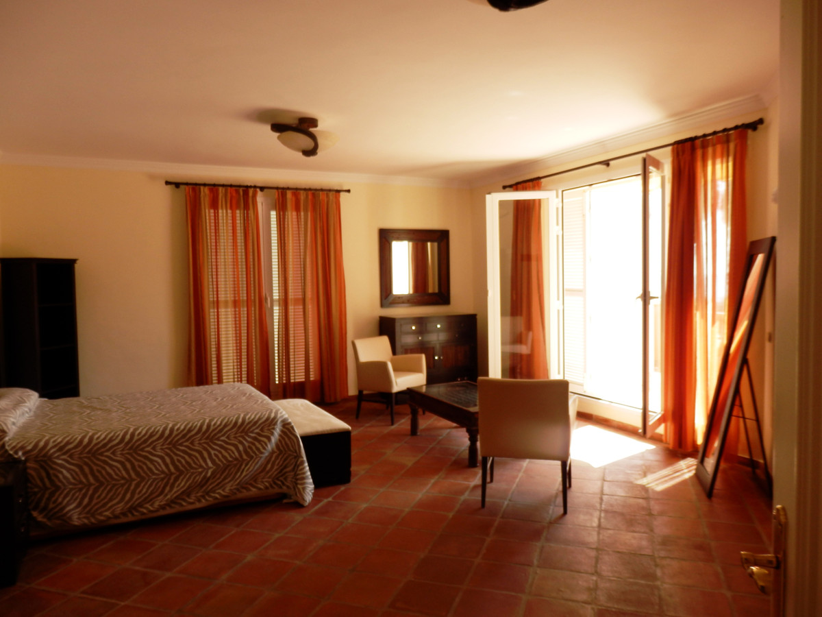 3 Bed, 3 Bath, HouseFor Sale, Casares Playa, Malaga