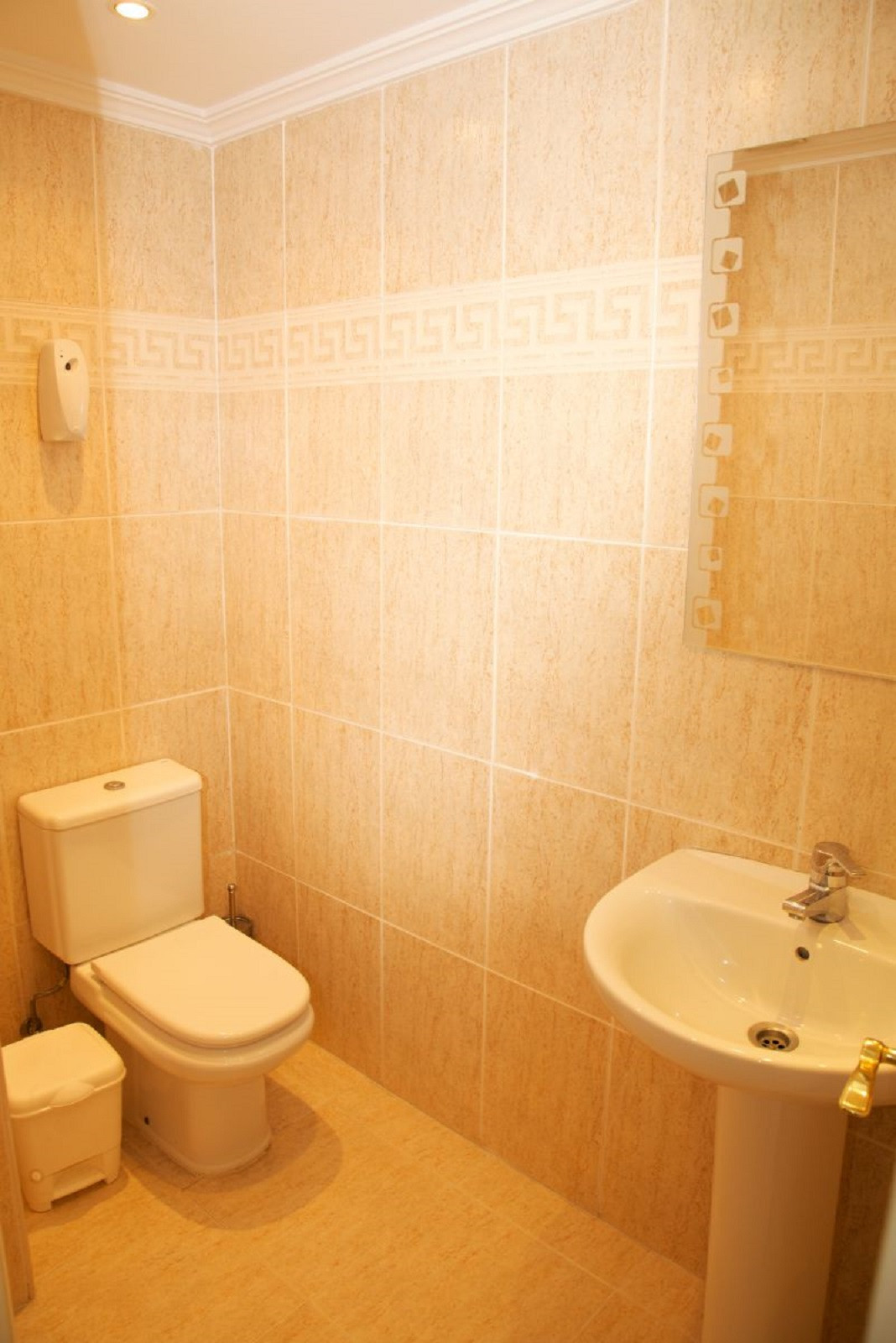 4 Bed, 3 Bath, ApartmentFor Sale, Nagüeles, Malaga