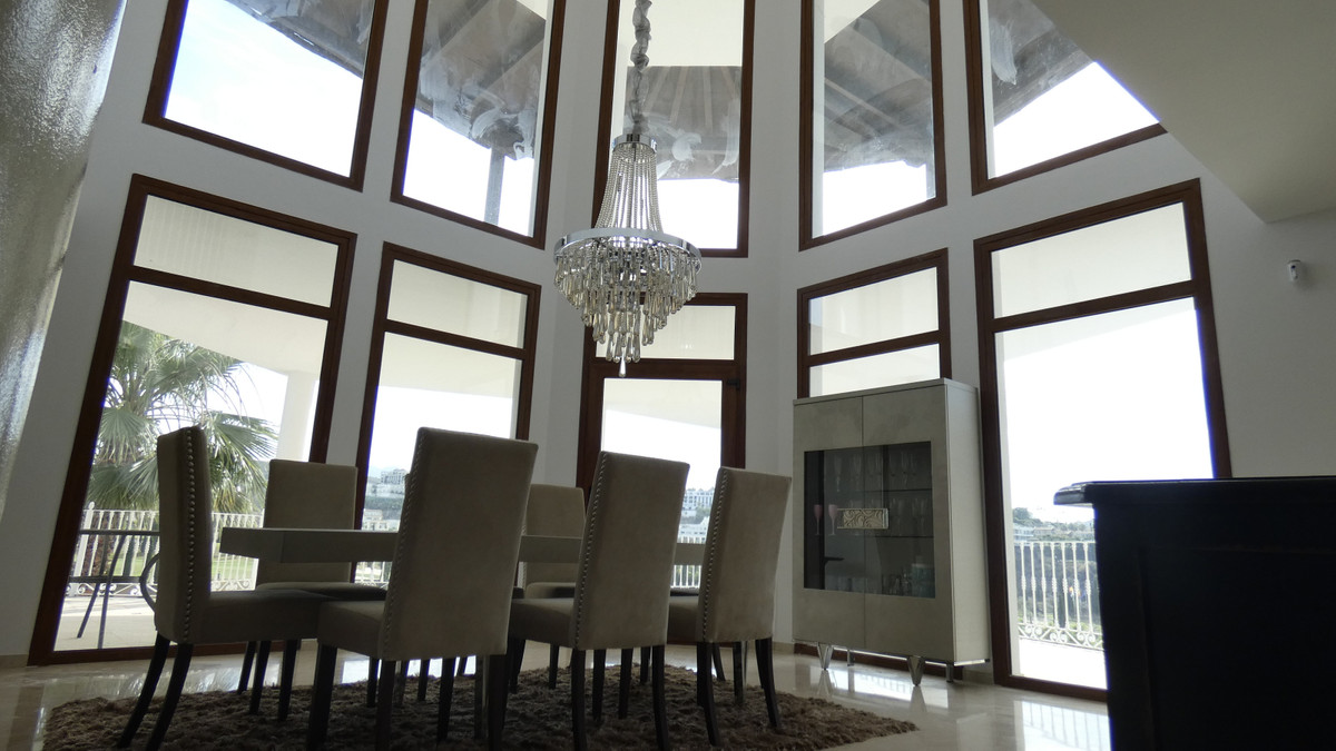 4 Bed, 4 Bath, HouseFor Sale, Los Flamingos, Malaga