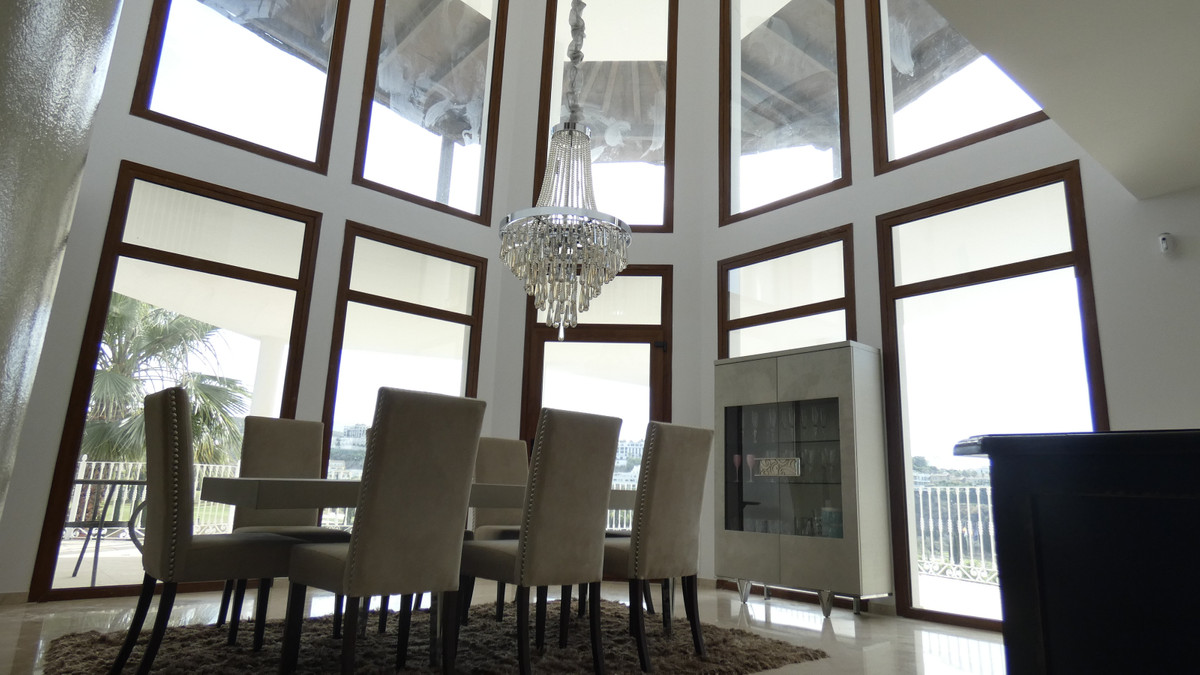 4 Bed, 4 Bath, HouseFor Sale, Los Flamingos, Malaga