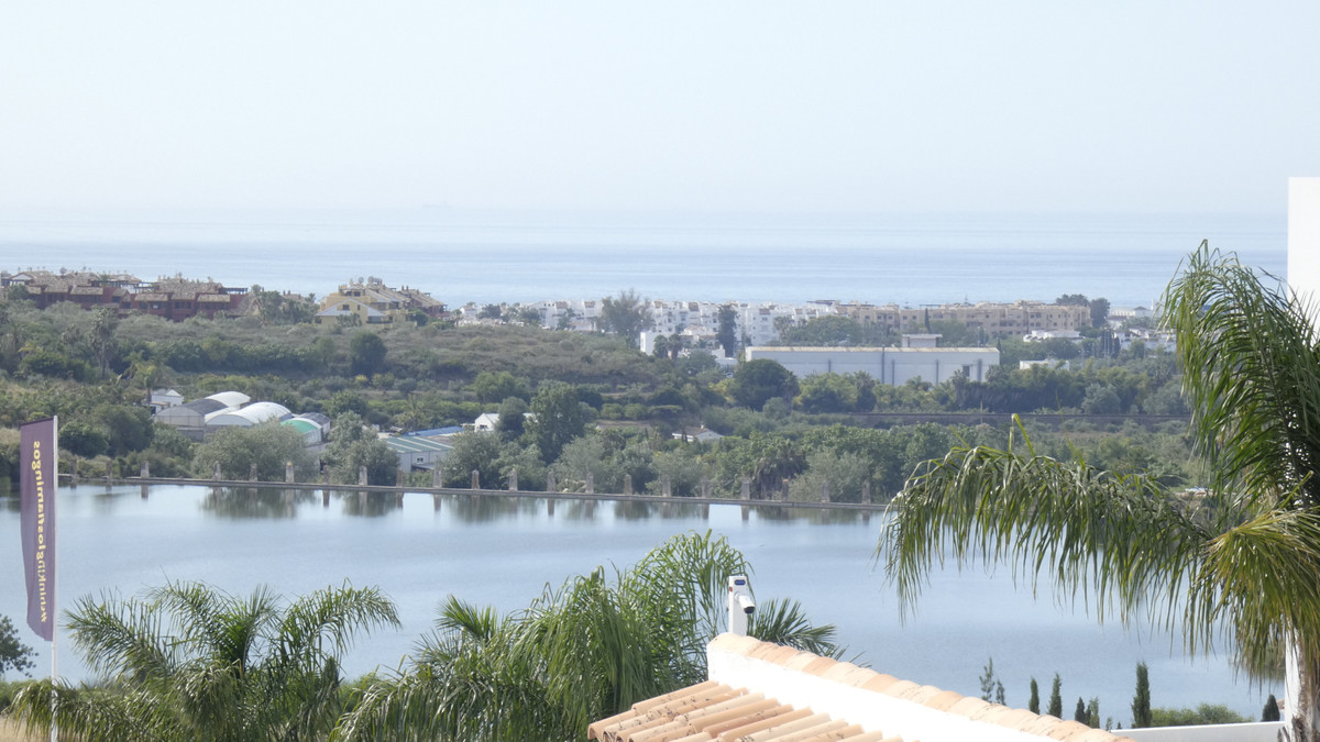 4 Bed, 4 Bath, HouseFor Sale, Los Flamingos, Malaga