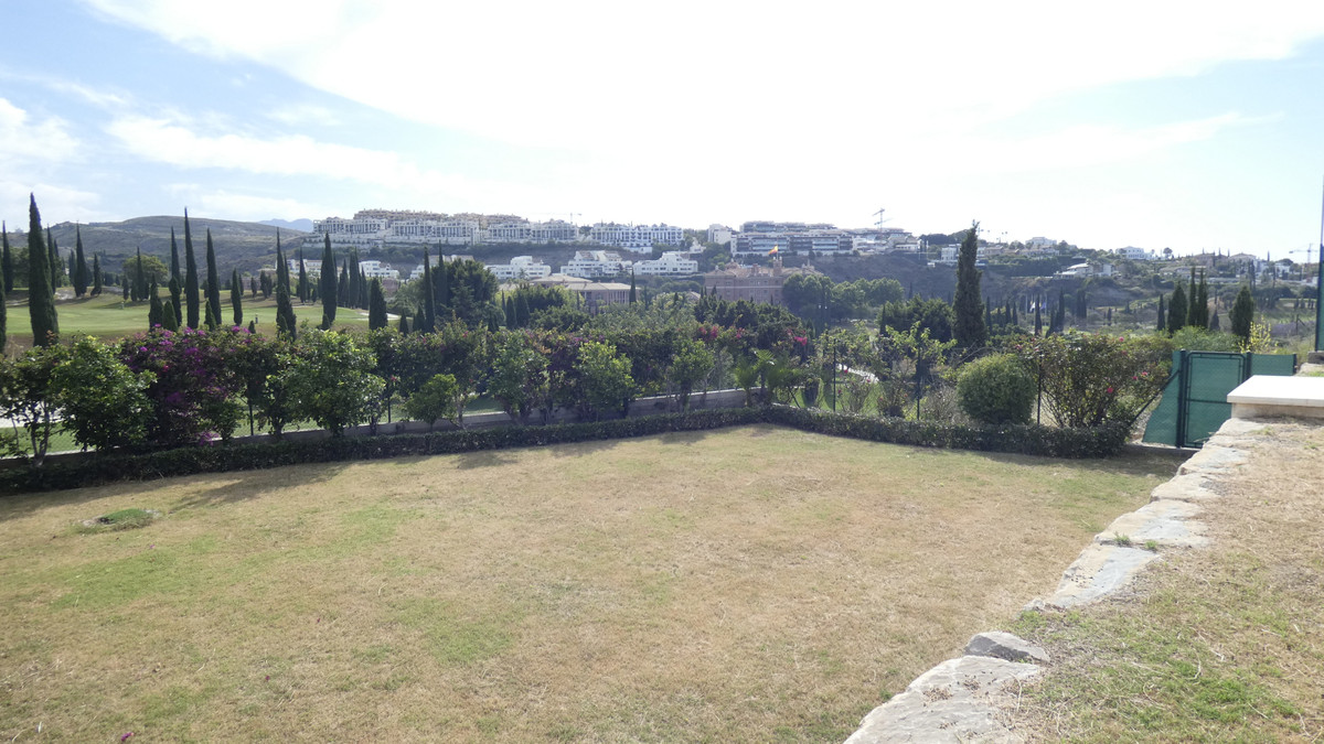 4 Bed, 4 Bath, HouseFor Sale, Los Flamingos, Malaga