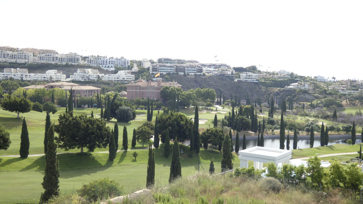 4 Bed, 4 Bath, HouseFor Sale, Los Flamingos, Malaga