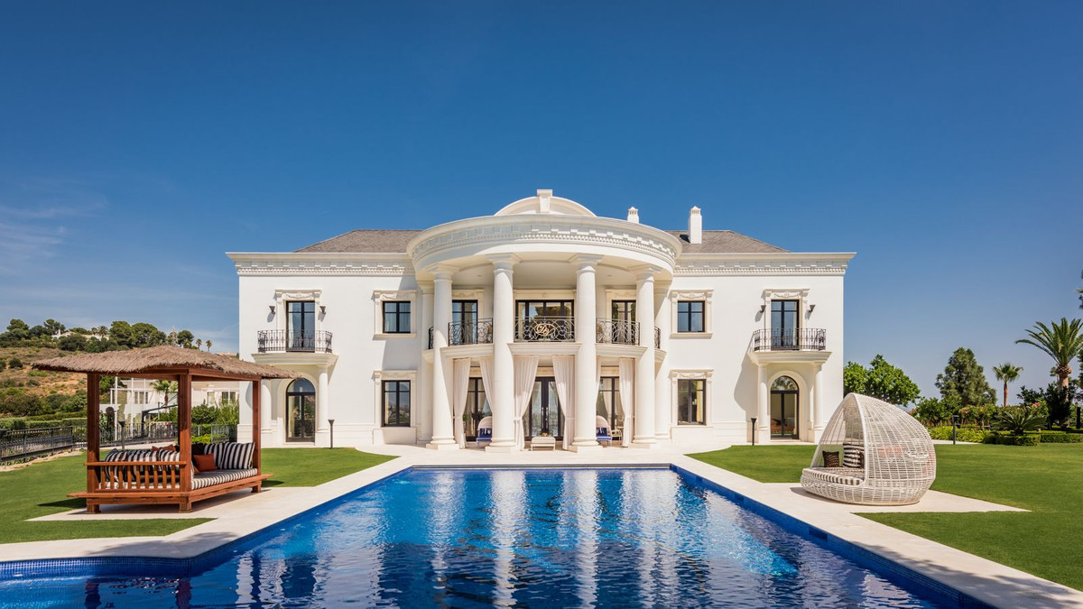 7 Bed, 9 Bath, HouseFor Sale, Hacienda Las Chapas, Malaga