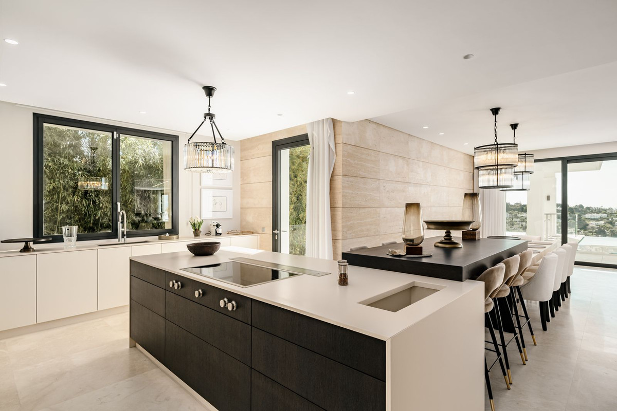 7 Bed, 7 Bath, HouseFor Sale, Benahavis, Malaga