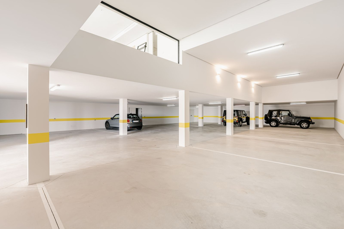 7 Bed, 7 Bath, HouseFor Sale, Benahavis, Malaga