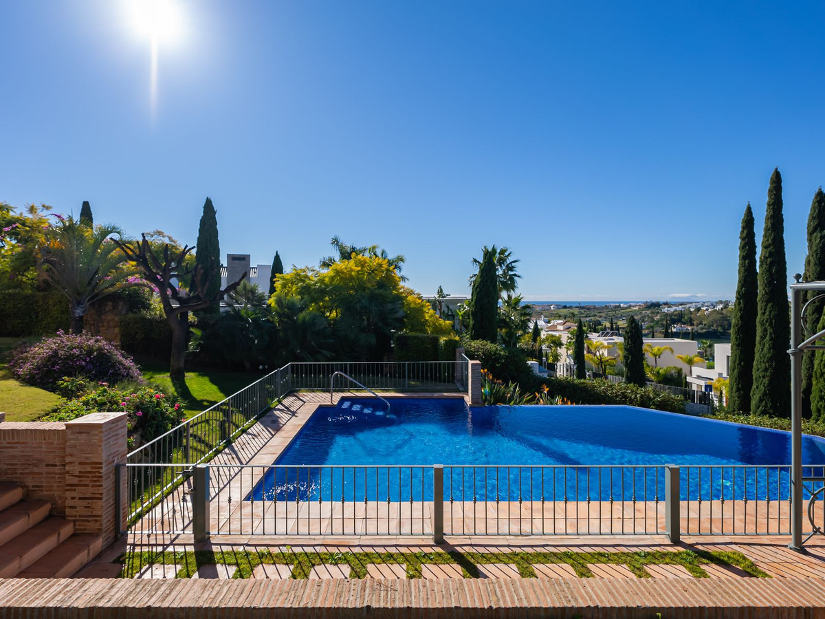 8 Bed, 8 Bath, HouseFor Sale, New Golden Mile, Malaga