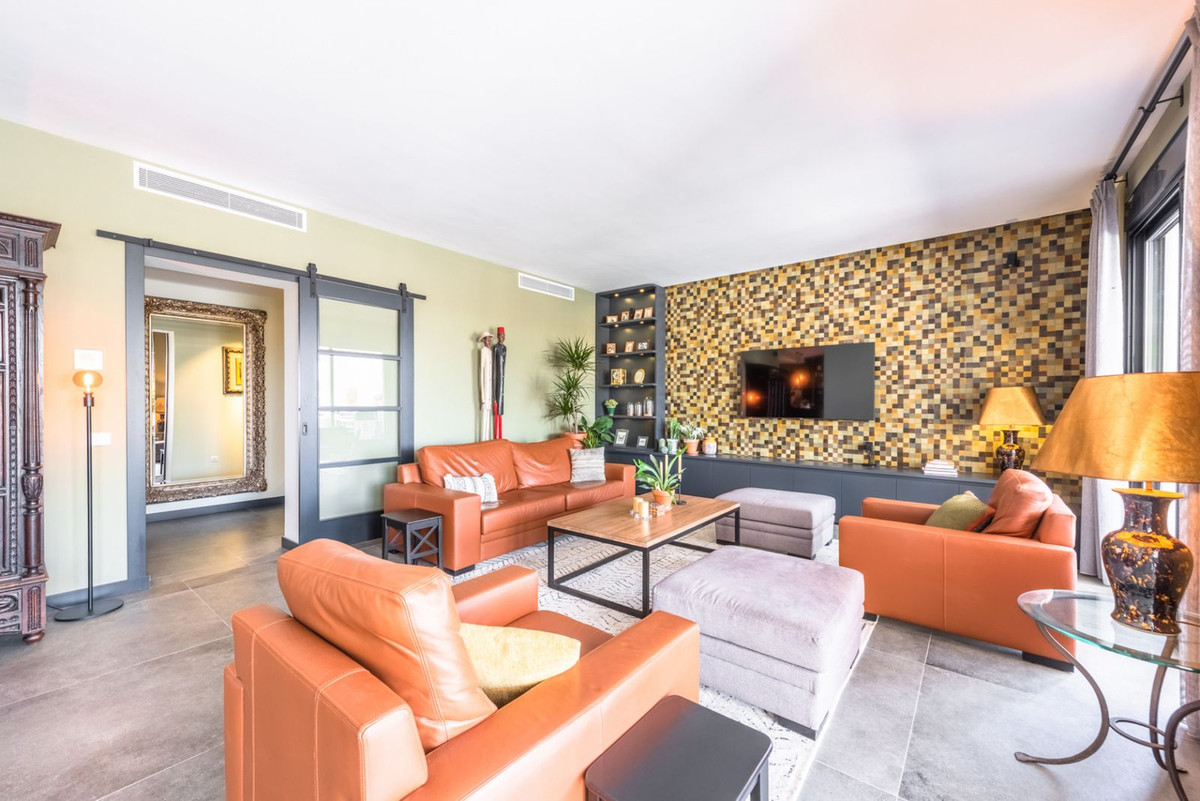 3 Bed, 3 Bath, HouseFor Sale, Río Real, Malaga