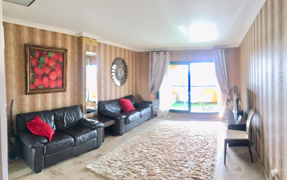 3 Bed, 3 Bath, ApartmentFor Sale, San Pedro de Alcantara, Malaga