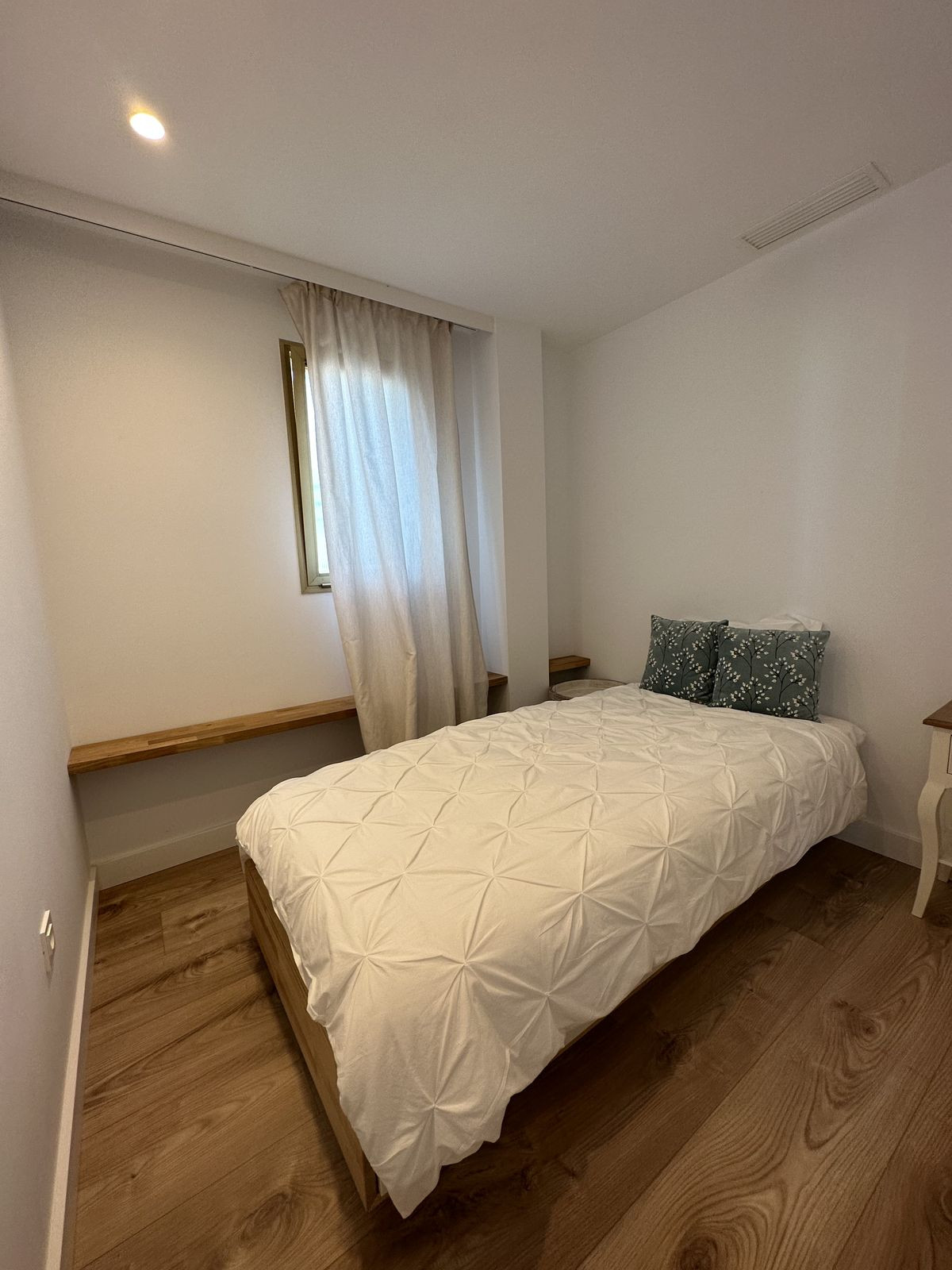 3 Bed, 2 Bath, ApartmentFor Sale, Marbella, Malaga