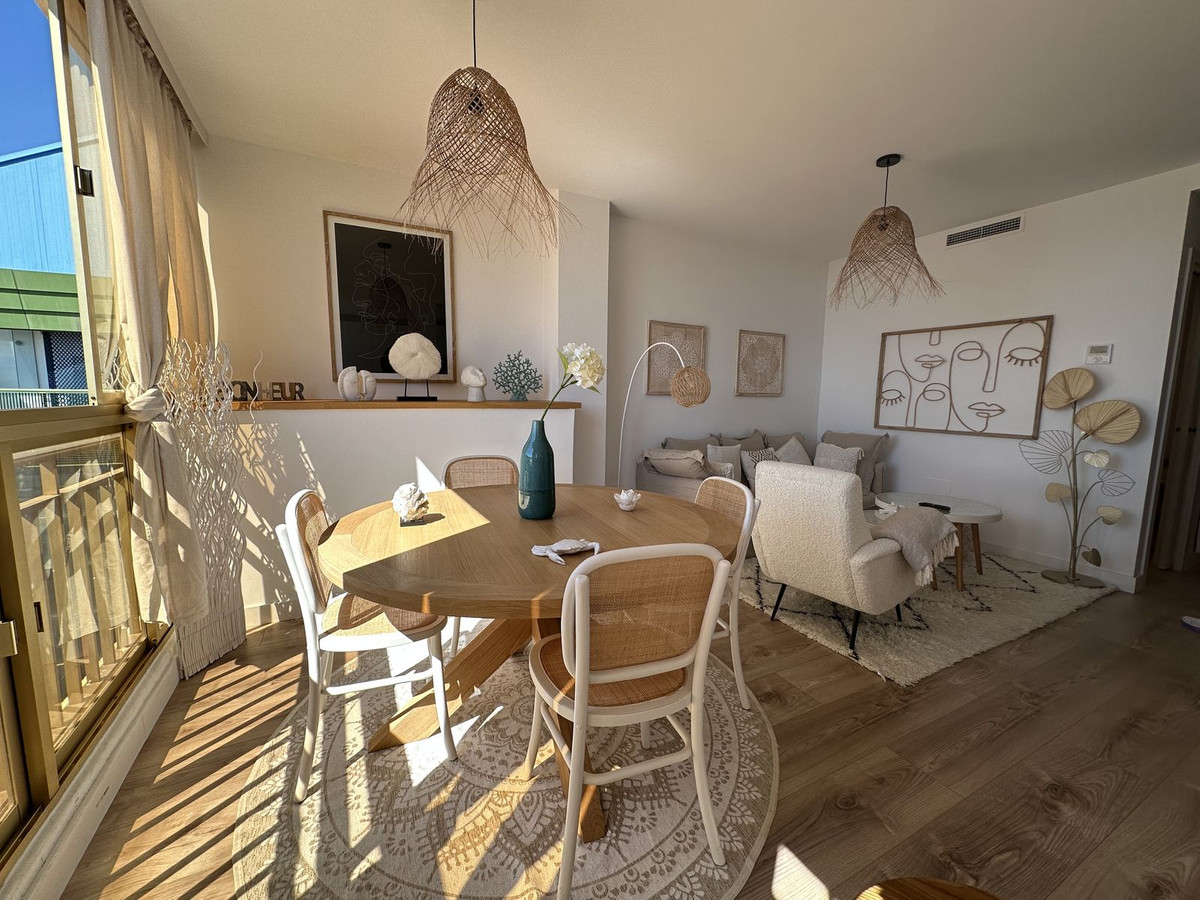 3 Bed, 2 Bath, ApartmentFor Sale, Marbella, Malaga