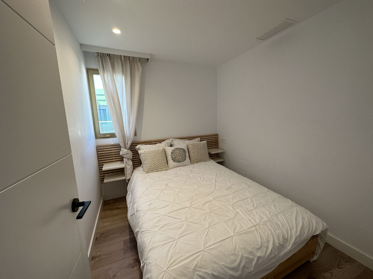 3 Bed, 2 Bath, ApartmentFor Sale, Marbella, Malaga