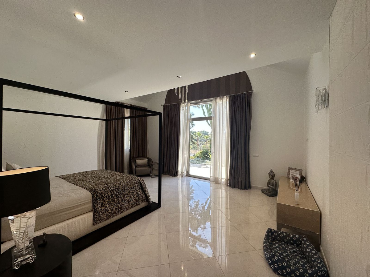 5 Bed, 5 Bath, HouseFor Sale, Sotogrande Alto, Cadiz