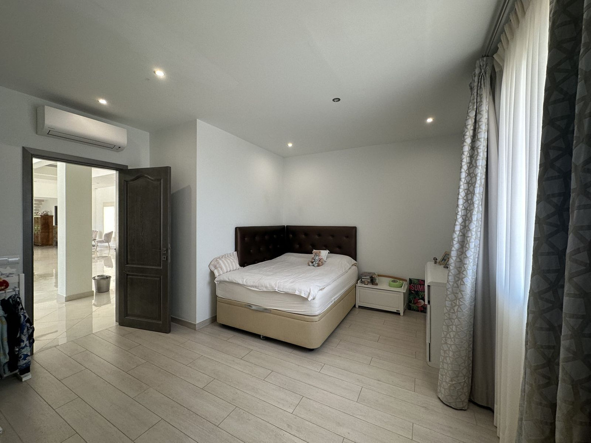 5 Bed, 5 Bath, HouseFor Sale, Sotogrande Alto, Cadiz