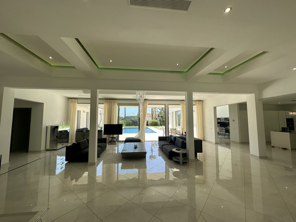 5 Bed, 5 Bath, HouseFor Sale, Sotogrande Alto, Cadiz