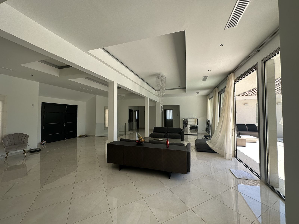 5 Bed, 5 Bath, HouseFor Sale, Sotogrande Alto, Cadiz