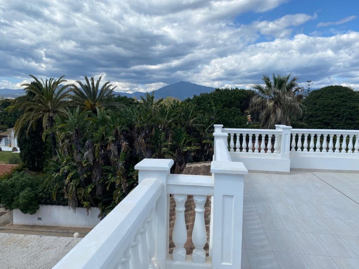 6 Bed, 8 Bath, HouseFor Sale, Guadalmina Baja, Malaga