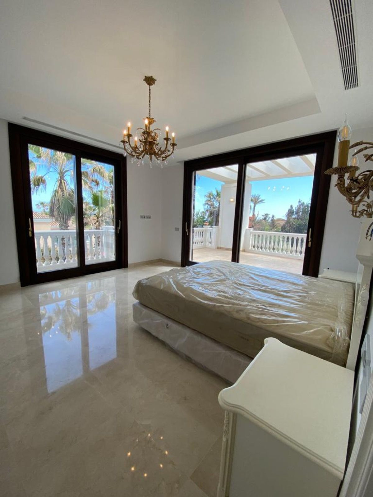 6 Bed, 8 Bath, HouseFor Sale, Guadalmina Baja, Malaga