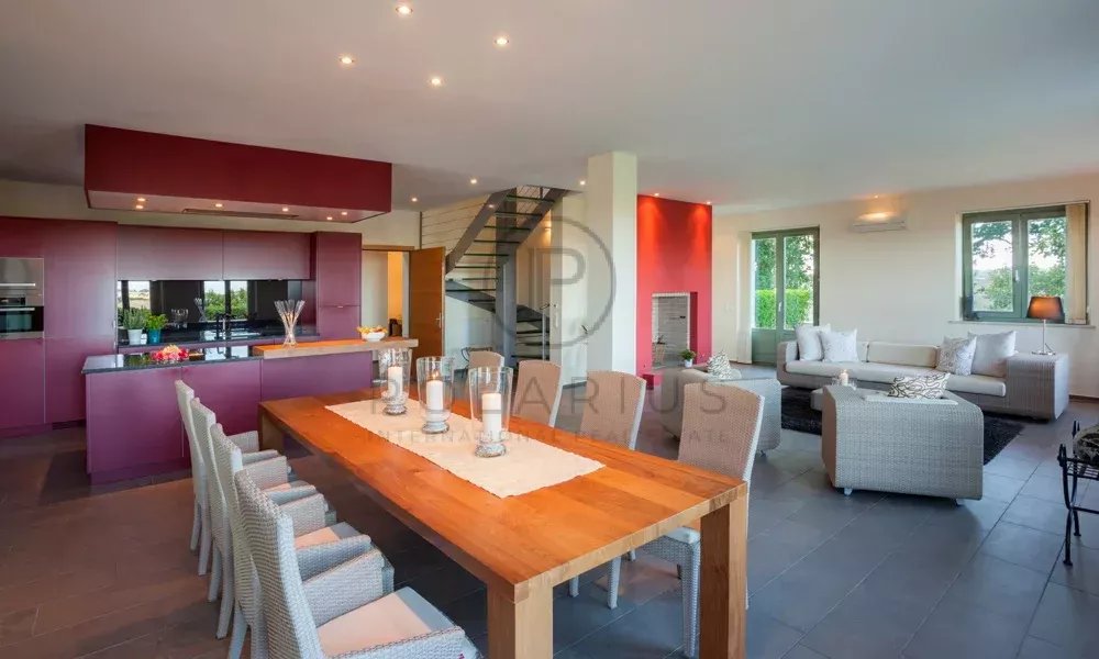 7 Bed, 7 Bath, HouseFor Sale, Monte San Vito, Ancona