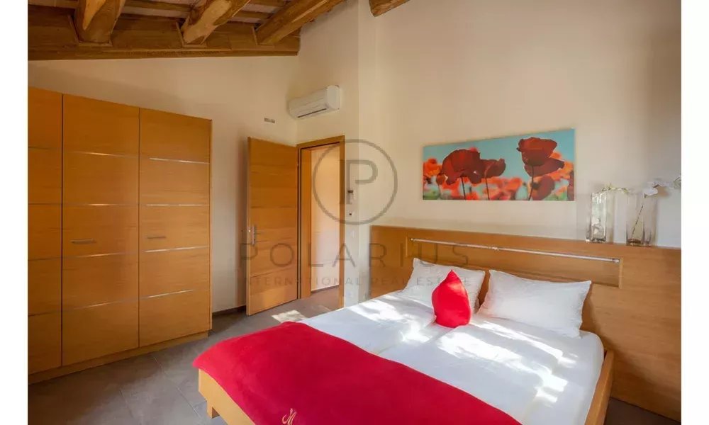 7 Bed, 7 Bath, HouseFor Sale, Monte San Vito, Ancona