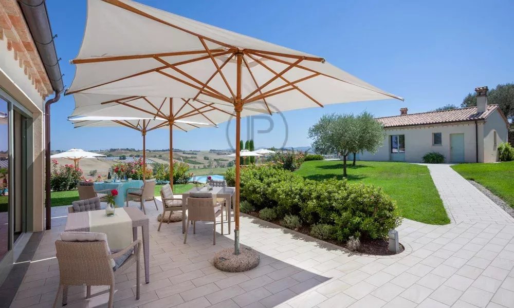 7 Bed, 7 Bath, HouseFor Sale, Monte San Vito, Ancona