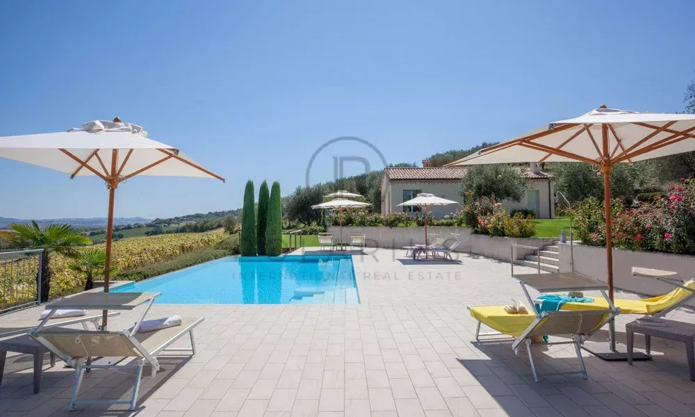 7 Bed, 7 Bath, HouseFor Sale, Monte San Vito, Ancona