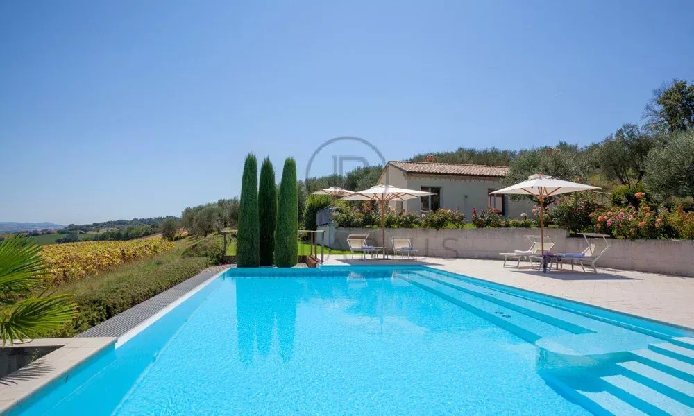 7 Bed, 7 Bath, HouseFor Sale, Monte San Vito, Ancona