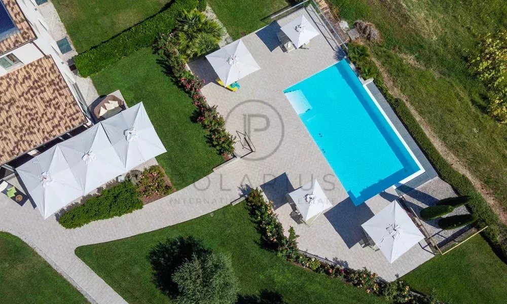 7 Bed, 7 Bath, HouseFor Sale, Monte San Vito, Ancona