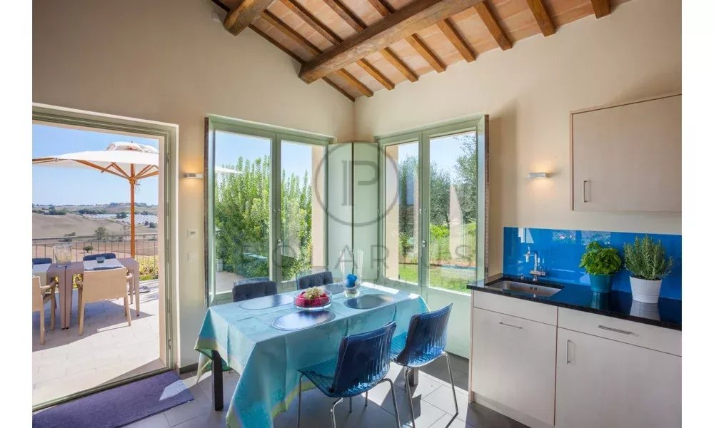 7 Bed, 7 Bath, HouseFor Sale, Monte San Vito, Ancona